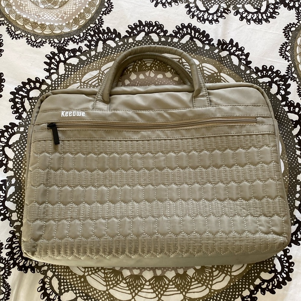 Keepwe Quilted Laptop Bag